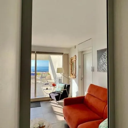 Superbe Vue Et Piscine Lägenhet *