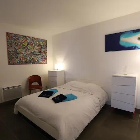 Superbe Vue Et Piscine Lägenhet *